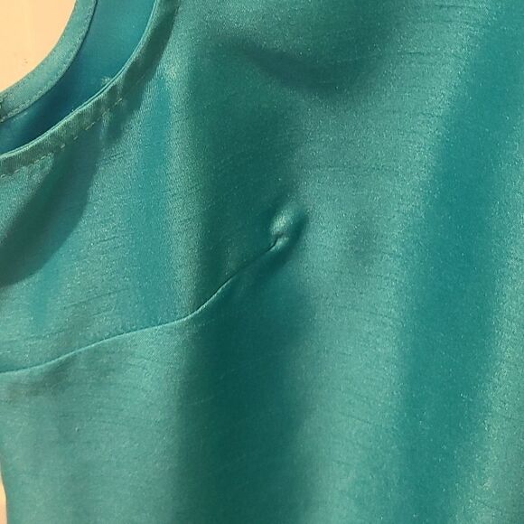 Ladies Size 10 Sleeveless Turquoise Blouse - Picture 5 of 10